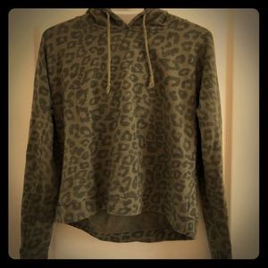 Crop Camo Sweatshirt